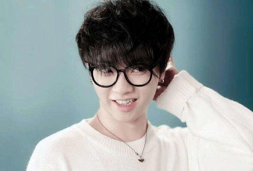 华晨宇吃瓜娱乐圈,吃瓜成瘾揭秘幕后故事